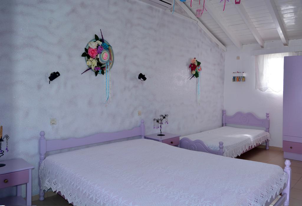 Studios Soula Alonnisos Town Room photo